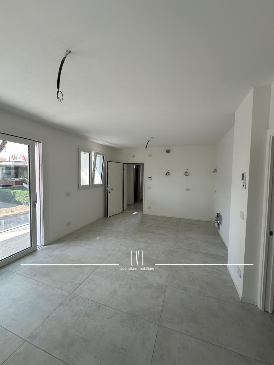 003  2c387aec 218b 4b70 85ac 4635e02d8260 Wmk 0.jpg