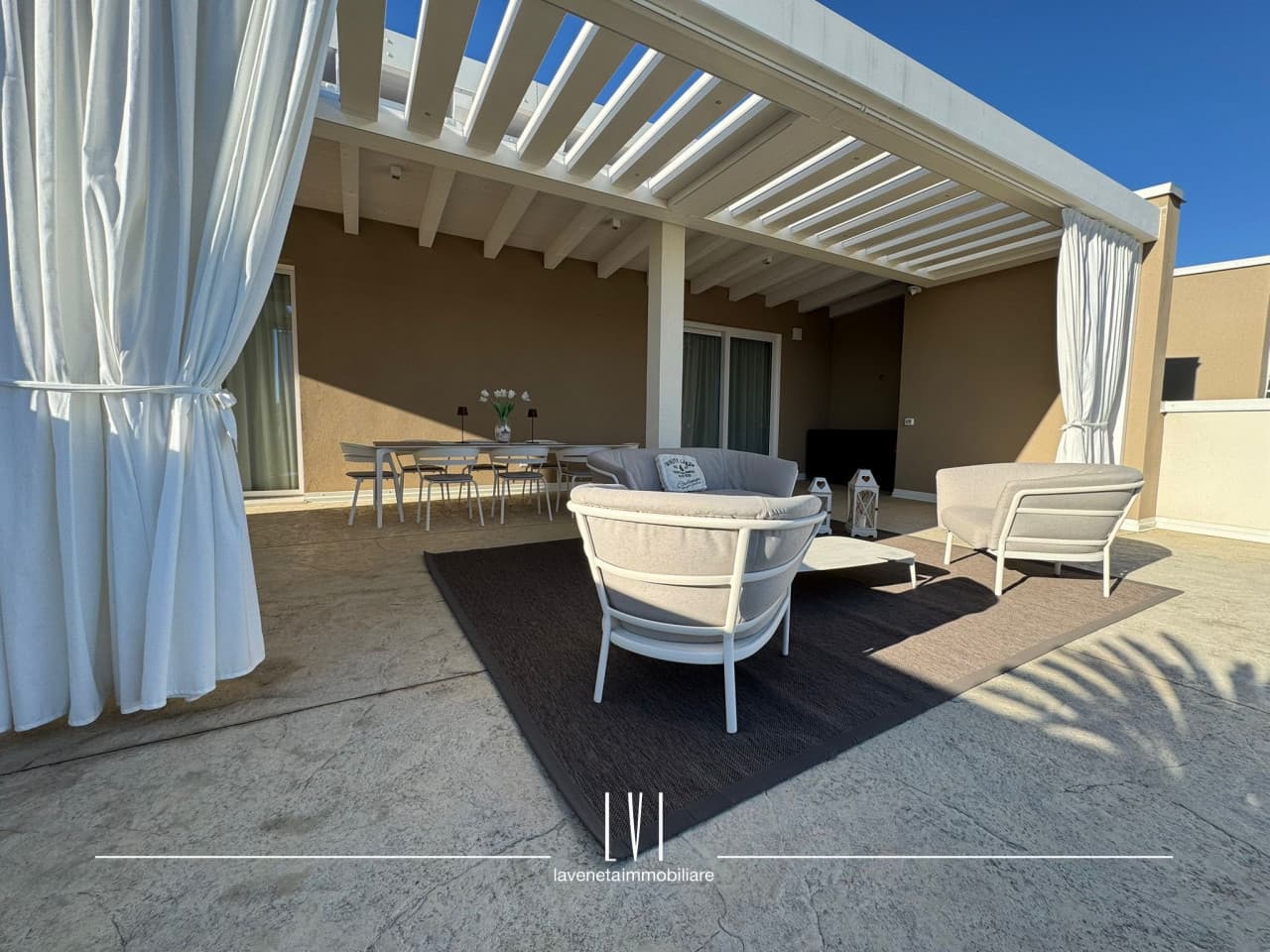 004  7bd05eed 45ba 4030 911c C3d37f974c3e Wmk 0.jpg