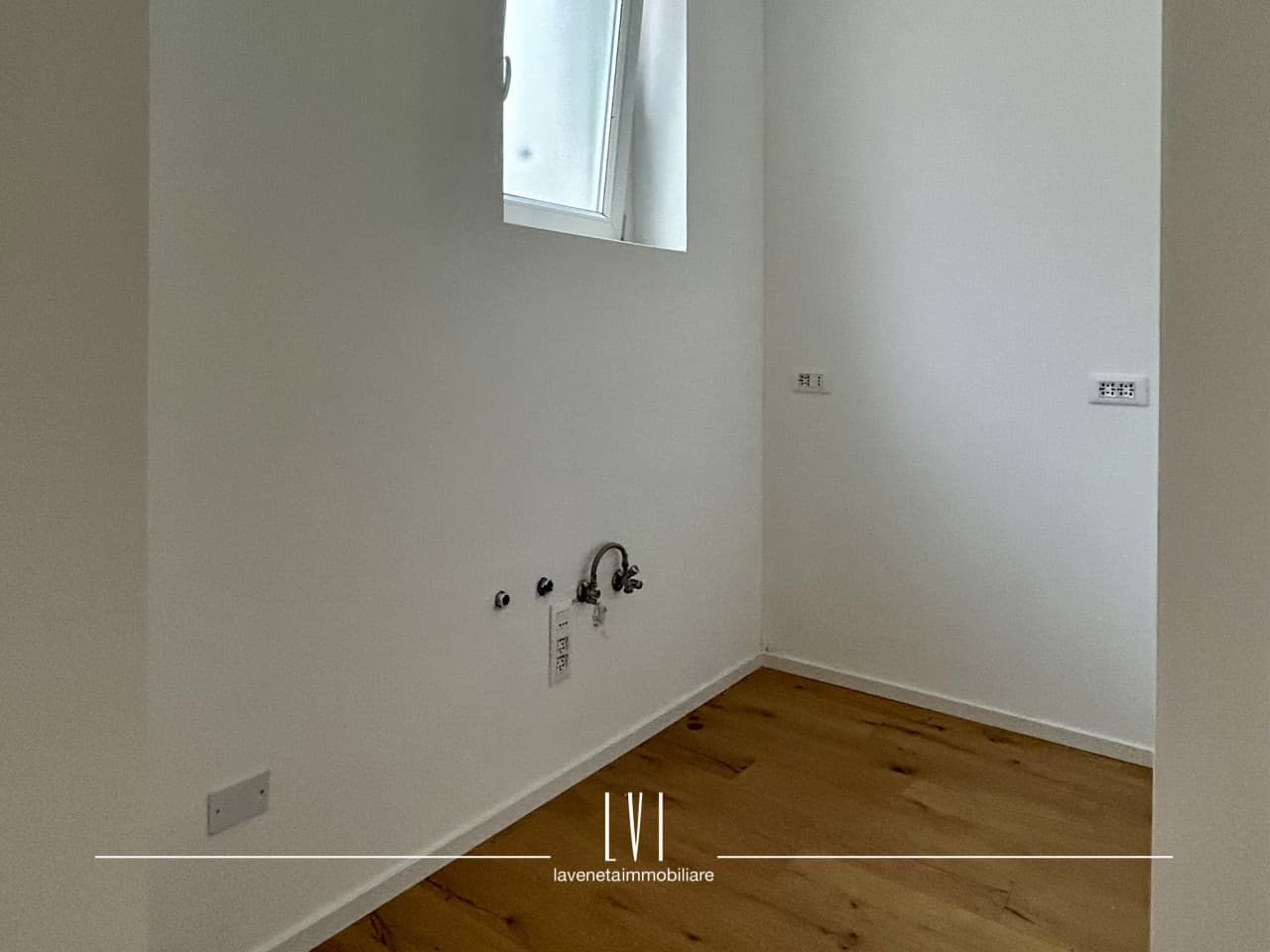 004  Img 7744 Wmk 0.jpg