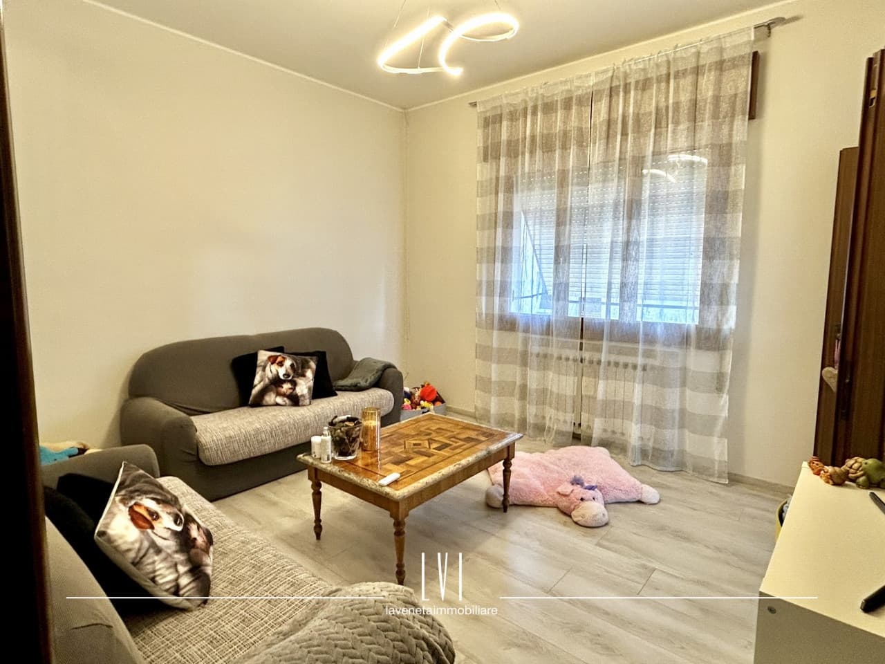 004  Img 2506 Wmk 0.jpg