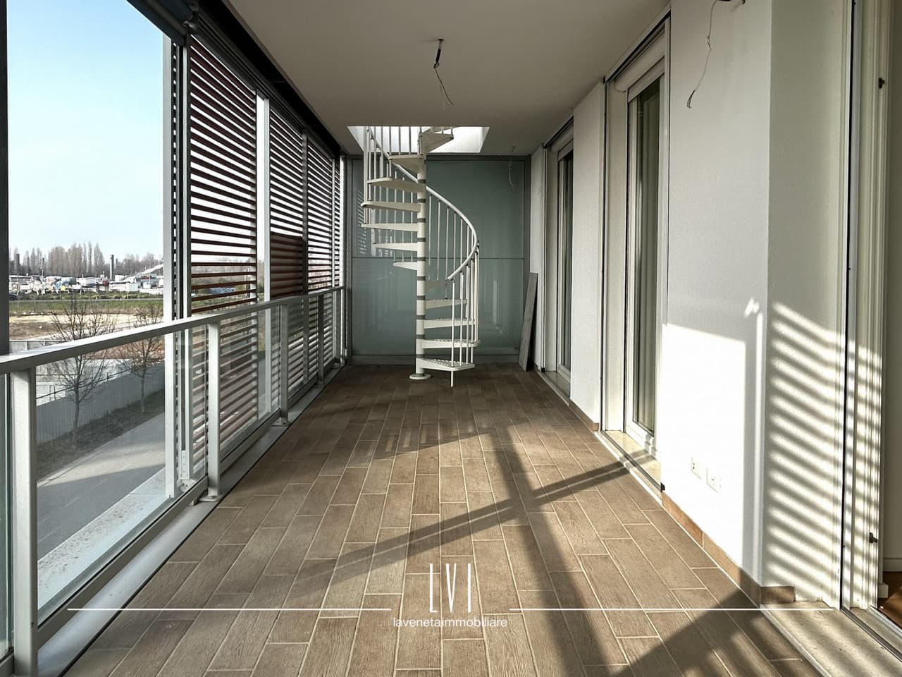 004  Img 4376 Wmk 0.jpg