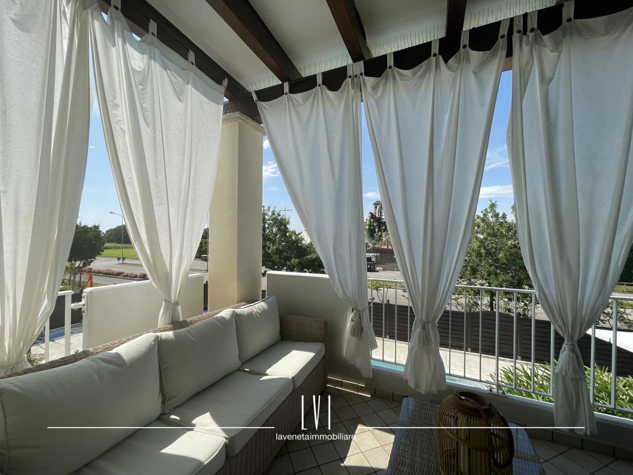 002  Img 7480 Wmk 0.jpg