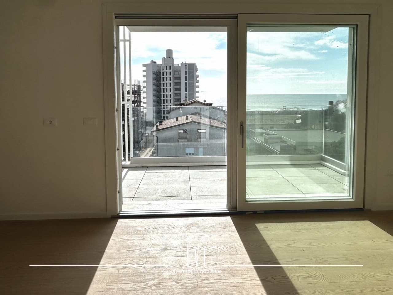 001 Img 4249 Wmk 0.jpg